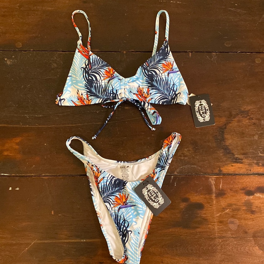 NWT Five-0 Surf Club, Target Hawaii Exclusive, High Waisted two piece bikini